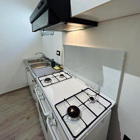 Apartamento Essential House Bríndisi Exterior foto